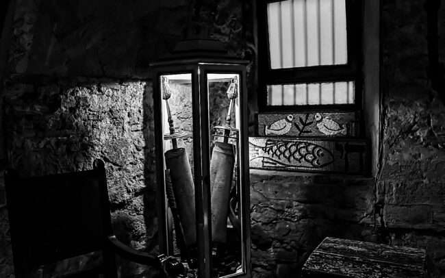 Bar Mitzvah celebration London synagogue photography